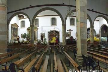 Los 8 pasos de la procesión del Viernes Santo, a punto en la Basílica de Telde (Foto TA)